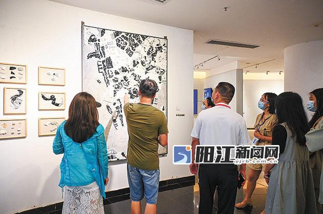 “界里”——2022年（阳江）青年艺术作品邀请展在市美术馆开展。.jpg