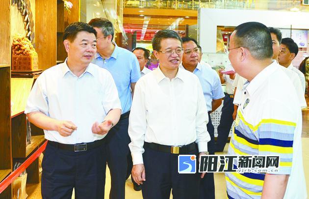政务公开 要闻动态 阳江要闻      曾志权一行到阳江十八子集团有限