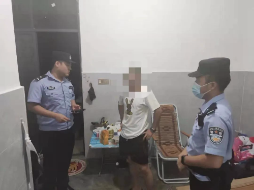 黎清民.jpg 黎清民.jpg