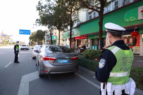 阳江公安交警联合多部门开展交通秩序整治行动1b.jpg 阳江公安交警联合多部门开展交通秩序整治行动1b.jpg