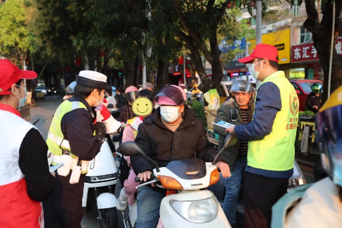 阳江公安交警联合多部门开展交通秩序整治行动1.jpg 阳江公安交警联合多部门开展交通秩序整治行动1.jpg